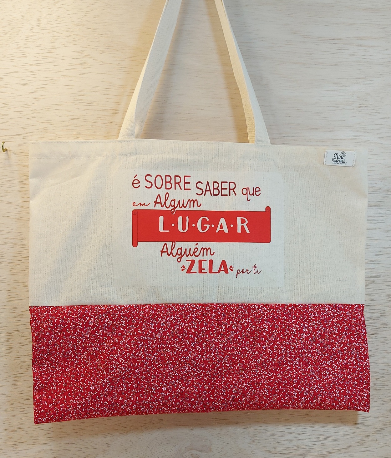 Ecobag Etiqueta Personalizada - Zela Por Ti - Floral Vermelho - Embalagem Personalizada - Cesta de Presentes