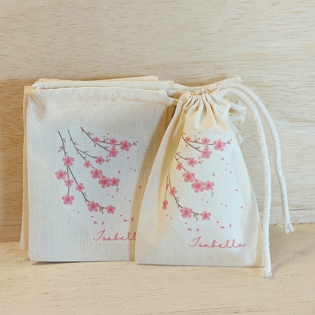 Saquinho Flores de Cerejeira - Aniversário - Cordão Embutido 10x13cm - Lembrancinha