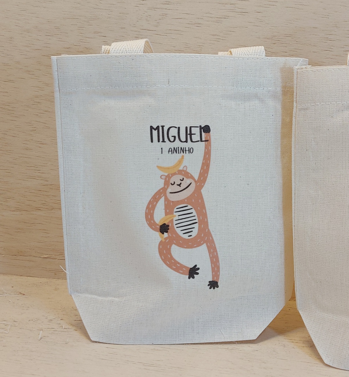 Sacolinha Minibag Macaco Artbook - Safari - Nome e Idade - Personalizada - Estampa Grande - Algodão Cru - Lembrancinha de Aniversário